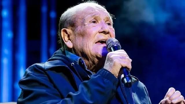 Leo Dan, el cantautor que tocó corazones, muere a los 82 años